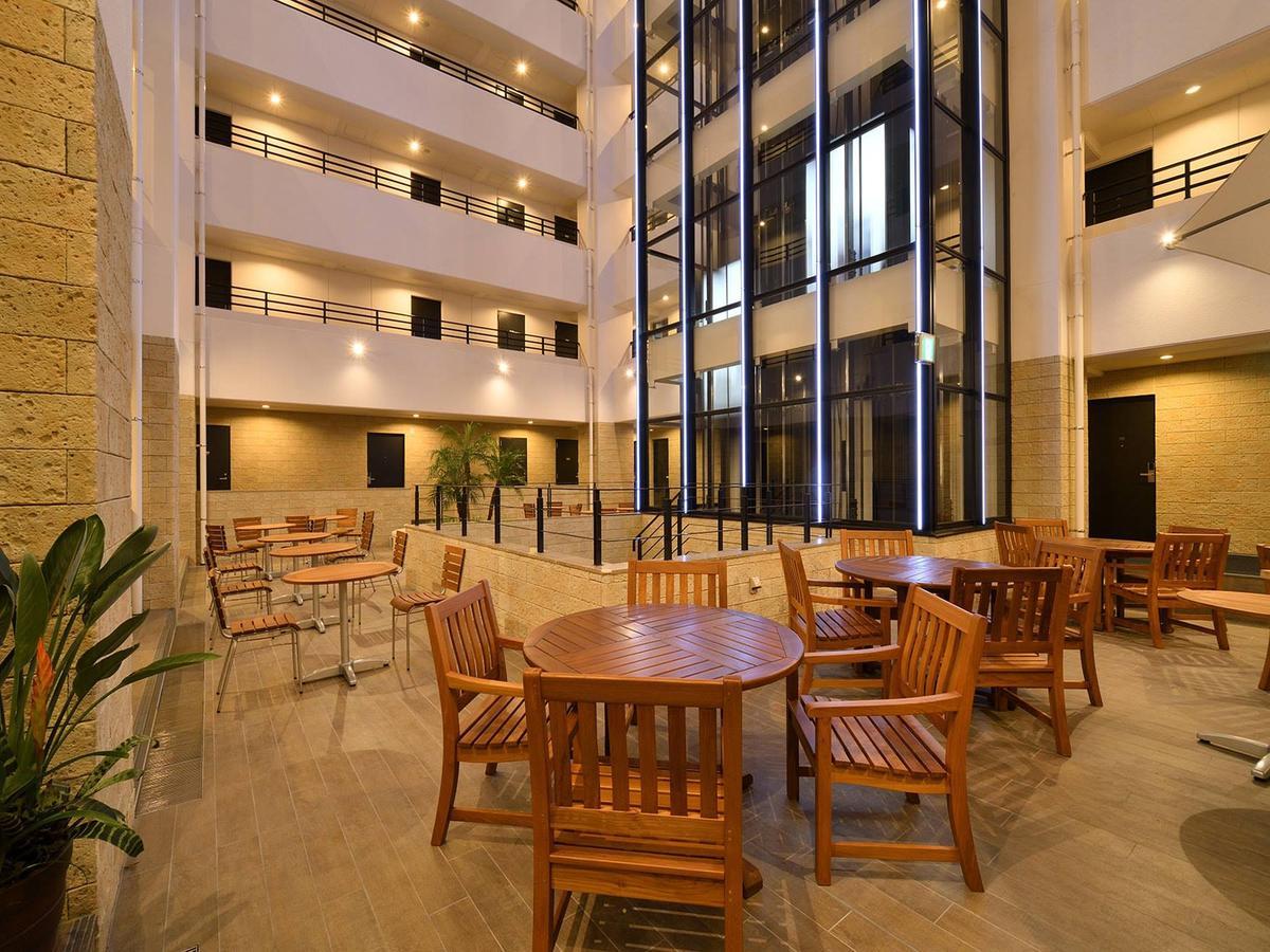 Hotel Wbf Grande Hakata Фукуока Экстерьер фото
